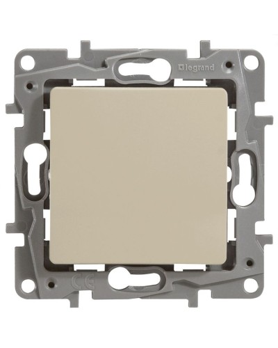Выключатель 10AX-250В ETIKA, слоновая кость (672301). Выключатель. LegranD в Екатеринбурге